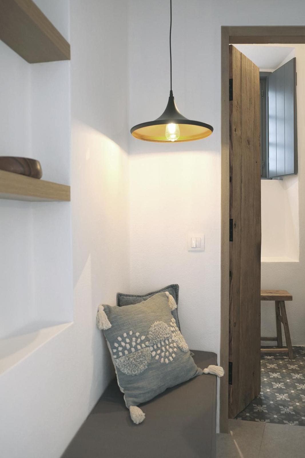 Arta Hydra Hotel Стая снимка